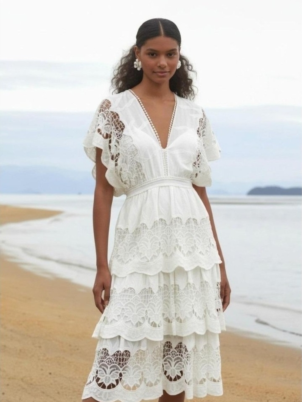 FARM Rio White Lace V-Neck Tunic Dress - Picture 8 of 10